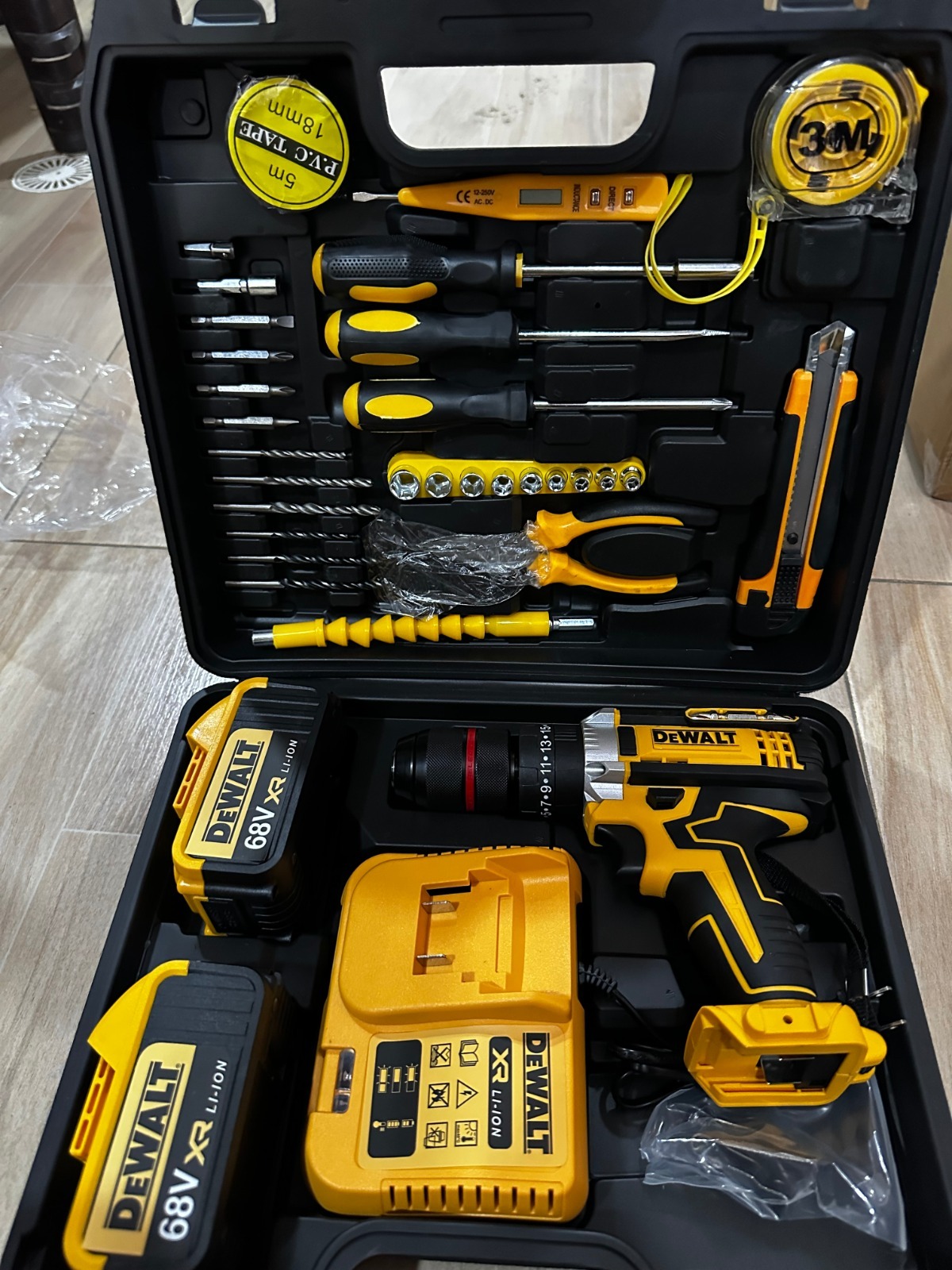 KIT TALADRO 68V
